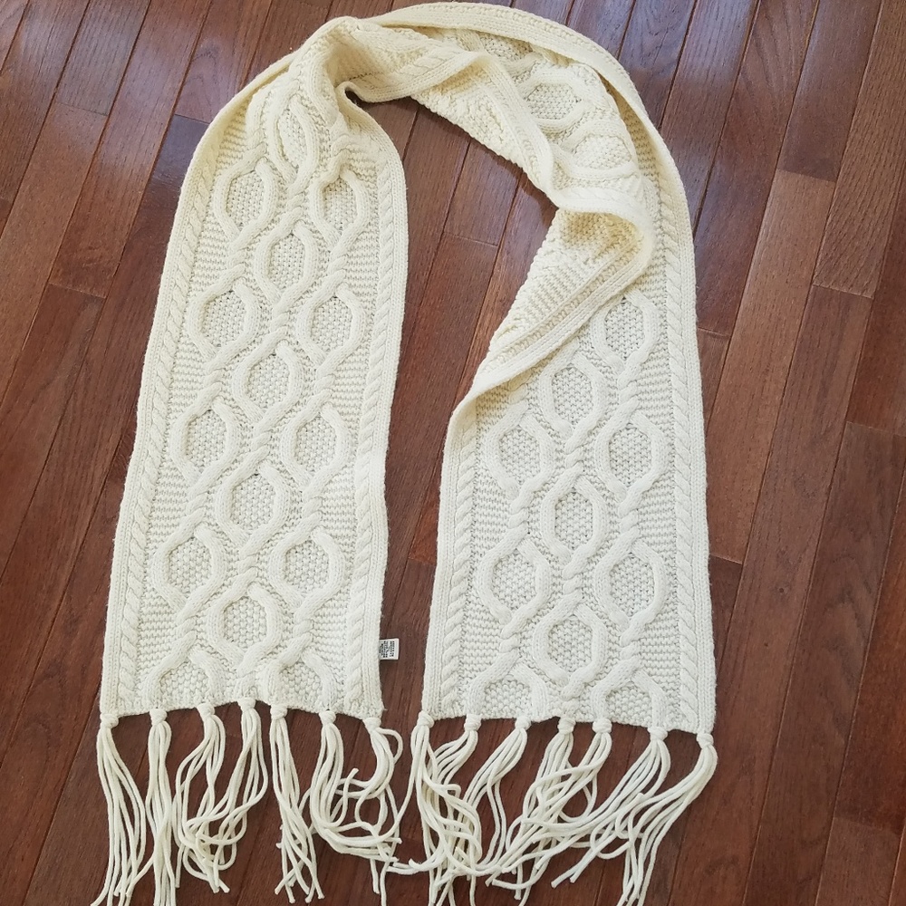 Banana Republic scarf
